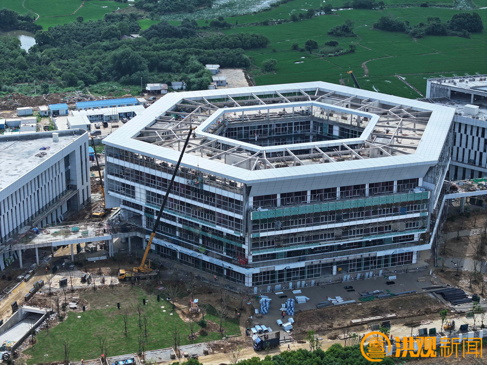 南昌瑶湖科学岛建设加快推进 现场一派繁忙施工景象（图）