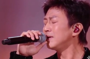 2025青岛抖音仲夏毕业歌会，邓超献给广大毕业生祝福