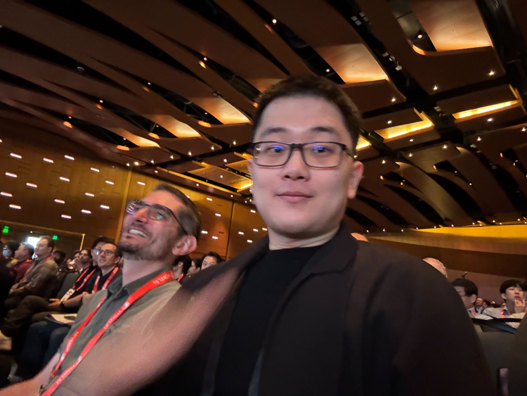 华人一作的最佳论文,火热的3D和世界模型以及“无处不在”的何恺明们