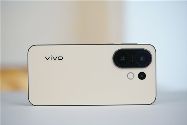 6.31英寸小直屏,vivo S30 Pro mini图赏
