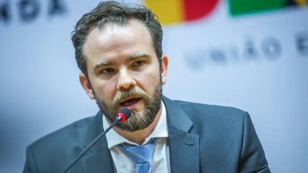 巴西财政部副部长：加强对华关系，计划最早今年发行熊猫债