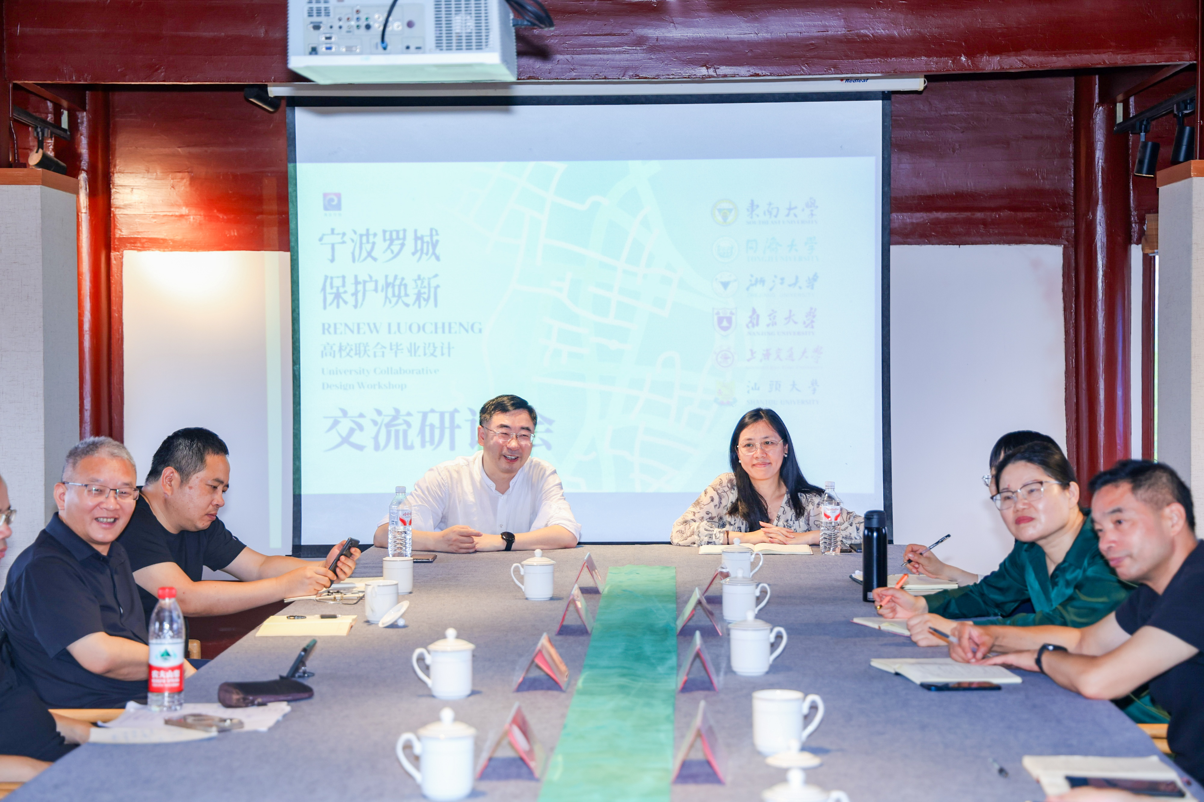 六校菁英联合设计成果丰硕：青春创意点亮罗城新生