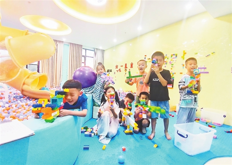 共青城市未成年人救助保护中心为孩子们提供幸福成长空间。　　本报全媒体记者 陈 璋摄