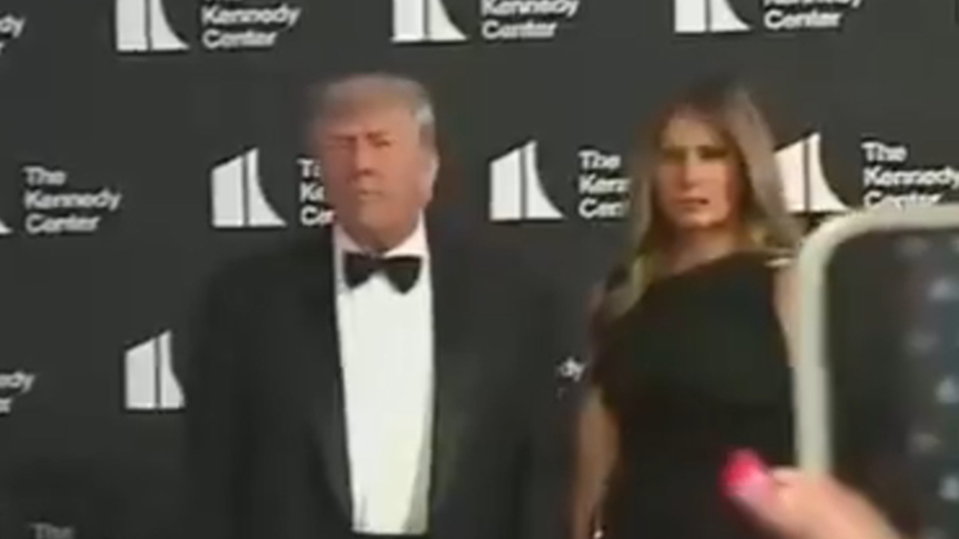 特朗普：如果不是我迅速行动，洛杉矶已被烧成平地了