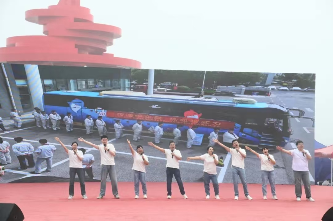 表扬先进典型 彰显城市大爱！青岛市举行世界献血者日庆祝活动