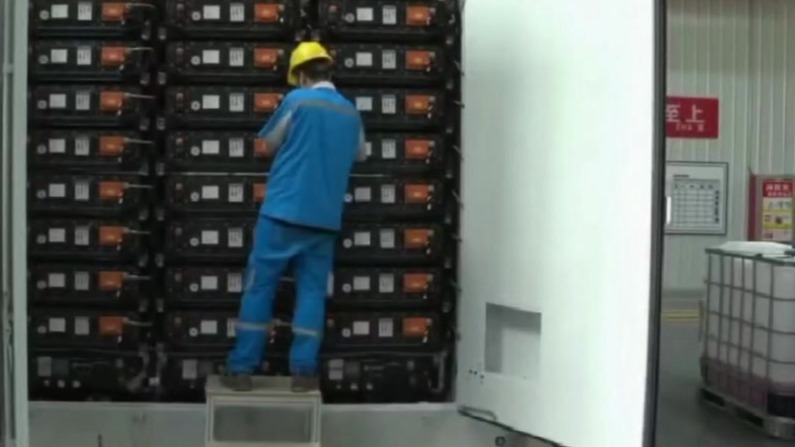 政企双向奔赴　肃州储能项目建设跑出加速度