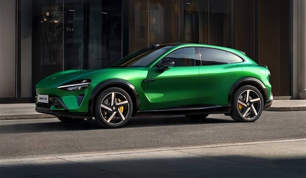 远超SU7!小米YU7充电速度公布:最大充电倍率5.2C 15分钟最长补能里程620km