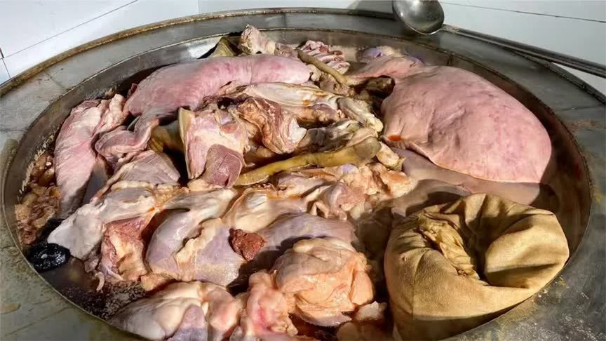 石家庄全驴宴，开了2年的驴肉店，一天一头驴，顾客天天爆满