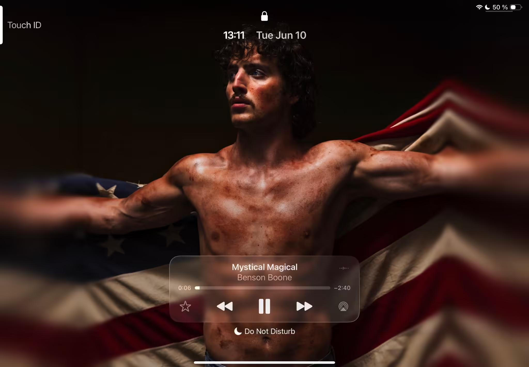 苹果升级iOS 26版Apple Music:iPhone锁屏变舞台,专辑封面“动”起来