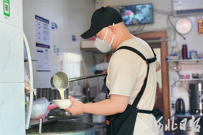 小店的爱心早餐3.jpeg