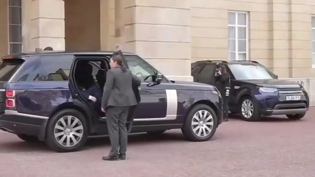 中美经贸高官已乘车抵达伦敦兰卡斯特宫