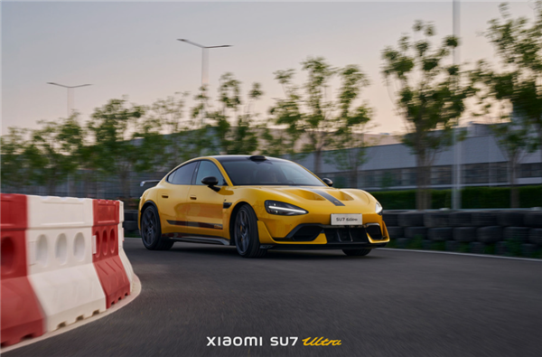 雷军回应小米SU7 Ultra被《GT赛车》收录:希望未来能看到更多中国汽车