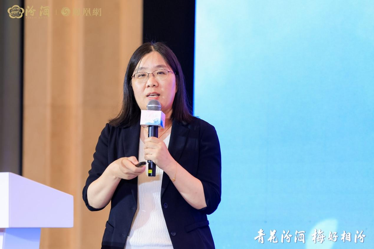 薛洁：解析杨梅酒浸泡工艺优势，汾酒适合作基酒
