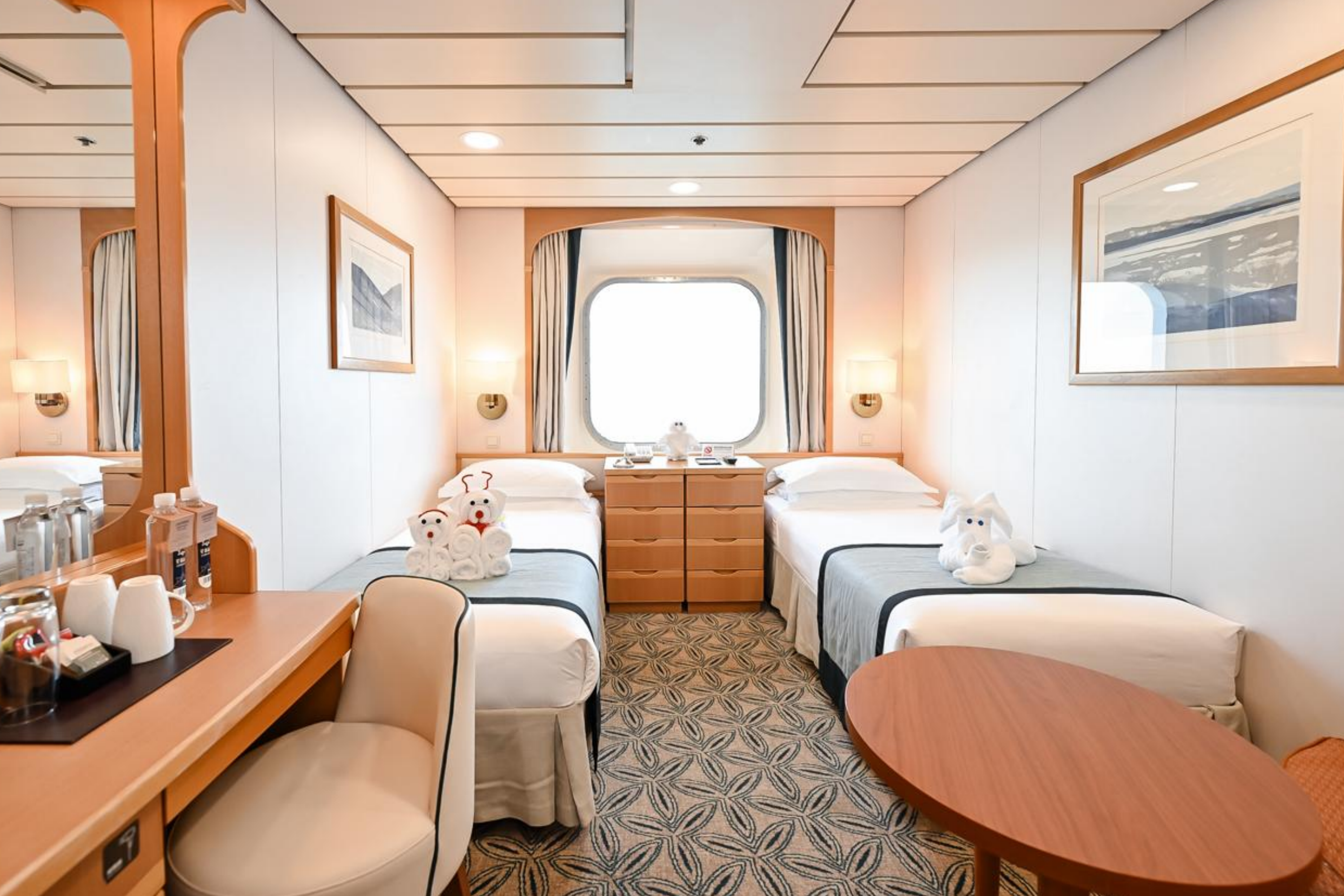 漫游纪｜六天五晚香港冲绳往返，“鼓浪屿”号邮轮深度体验