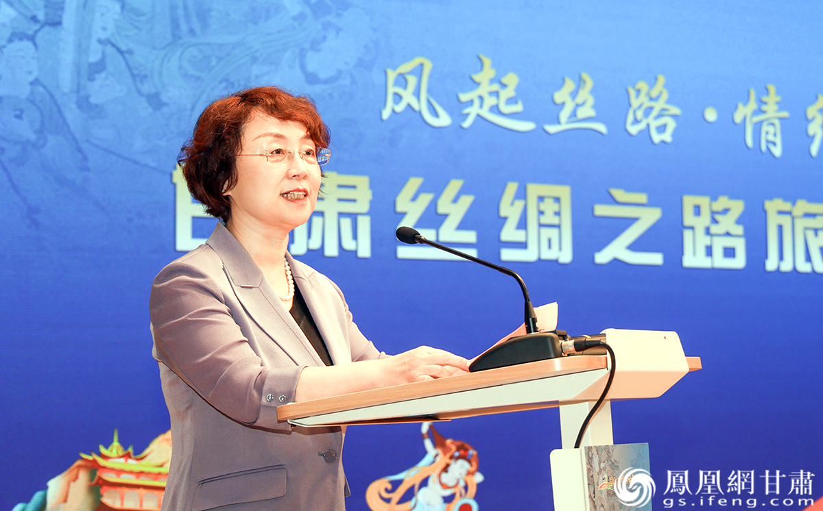 上海市杨浦区人大常委会副主任卜健说，甘肃丰富文旅资源与上海国际化都市优势为两地深化合作提供了契机。
