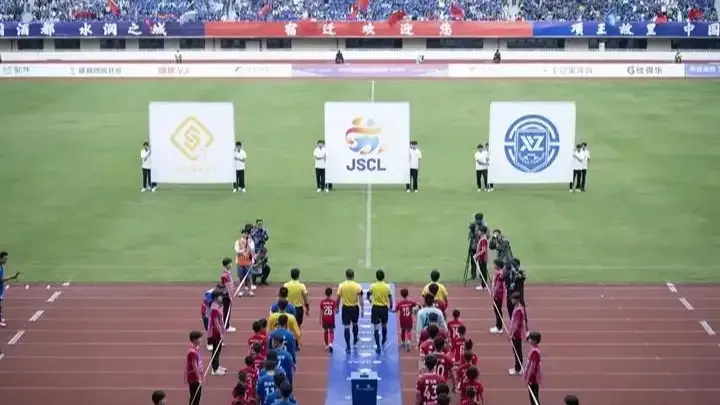 “苏超”为什么突然火了？网友辣评：被国足气出来的结节，都被治愈了