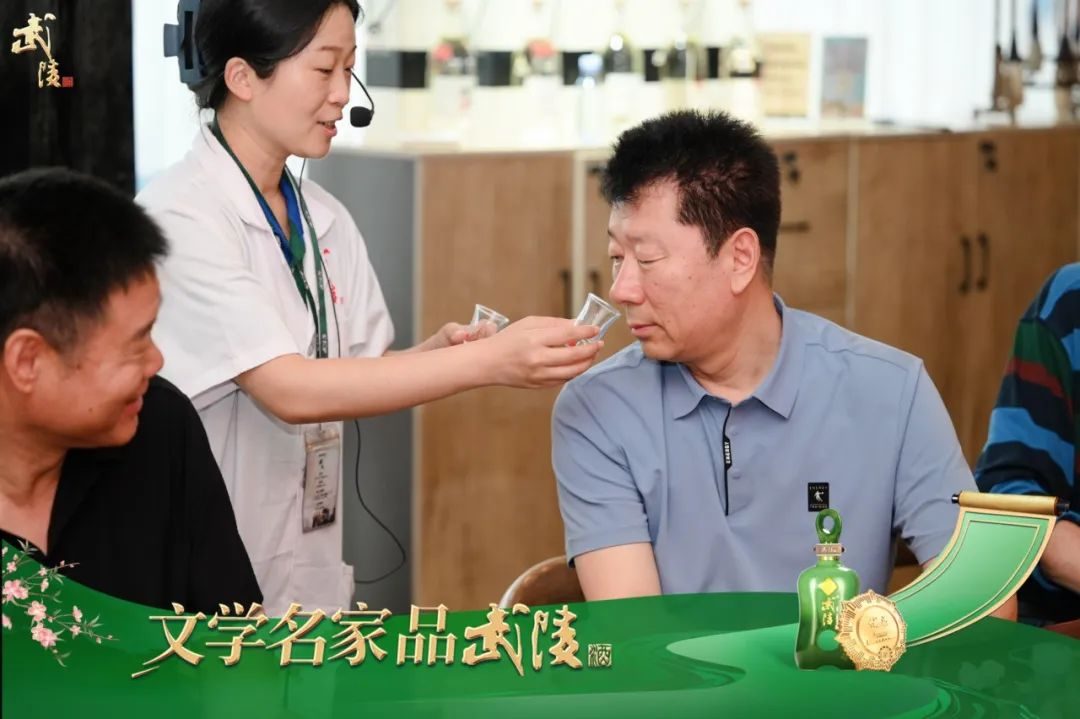 文学名家品武陵- 任林举 | 桃源与世界之隔