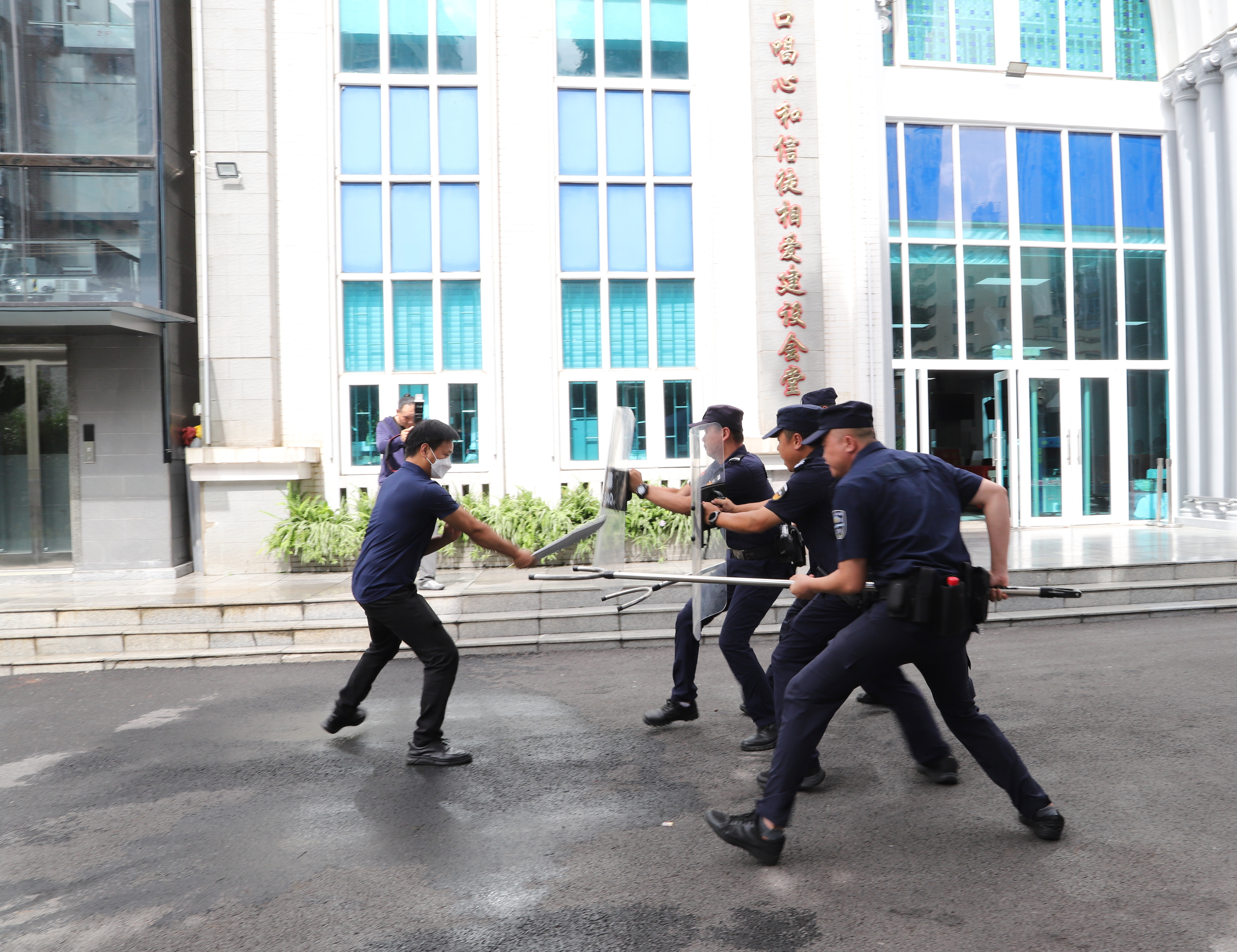 淬火砺剑护安宁!深圳市宗教活动场所应急演练以实战为墨,书写安全防线壮丽篇章