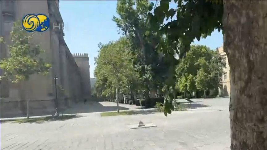 伊朗德黑兰几乎成空城，街头空无一人，店铺全部关闭|现场