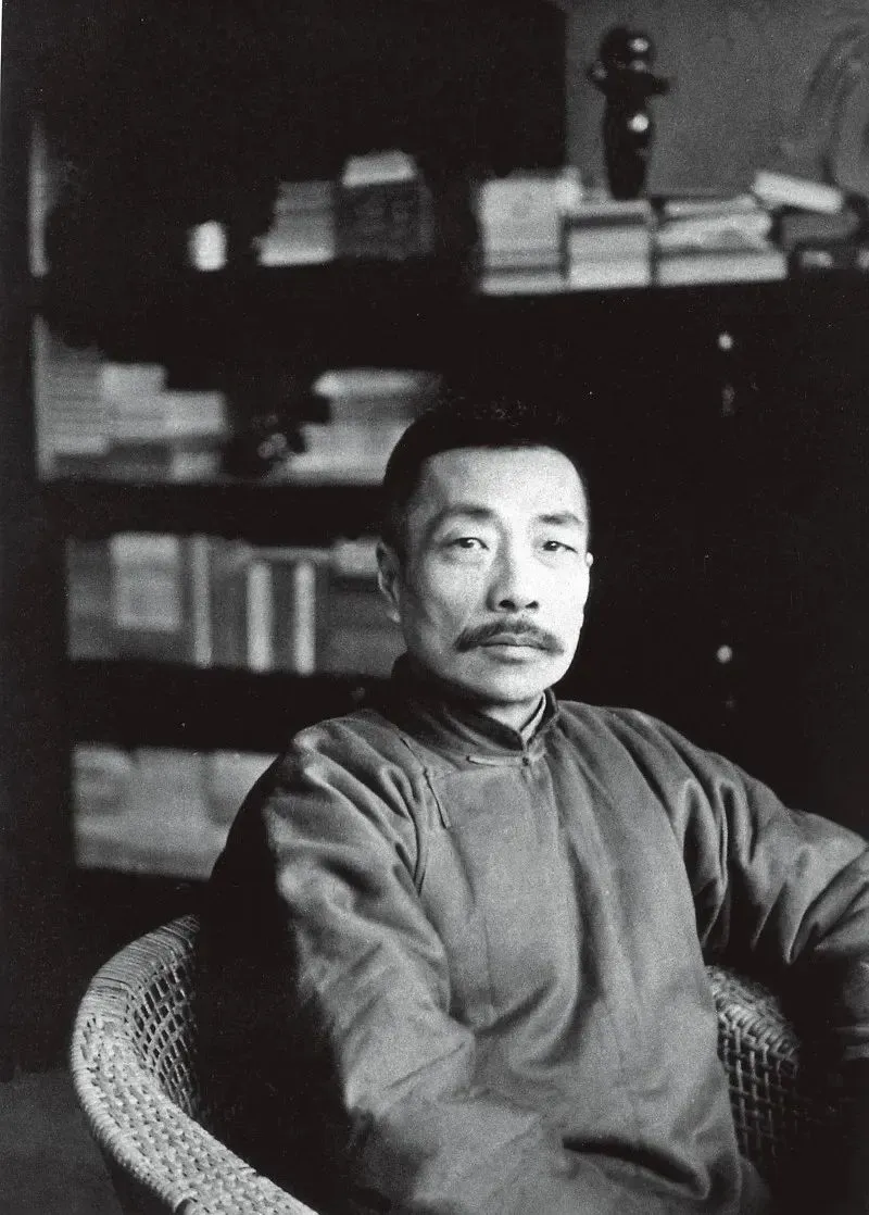 △1928年，鲁迅在上海