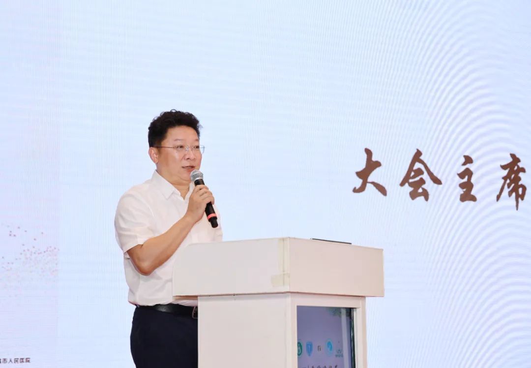 南昌市人民医院党委副书记、院长 牛凡