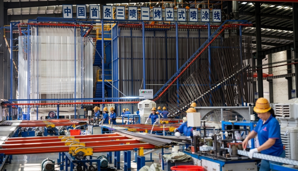 生产实景图（安义县委宣传部供图）