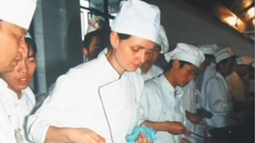 英国美食作家：想让更多外国人了解川菜，与自小接触到的“中餐”完全不同