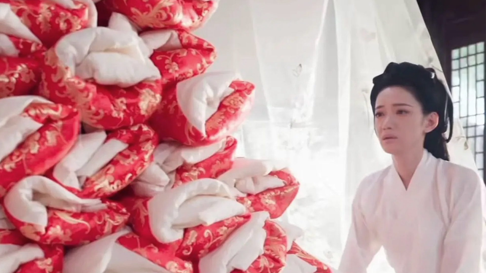 短剧剧情“一胎生99个儿子”引争议，男主回应 ： 经纪人说一定会大爆，没看剧本就接了，目前该短剧已被下架