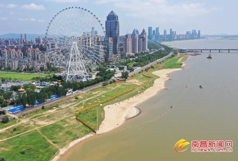 摩天湾天然泳场