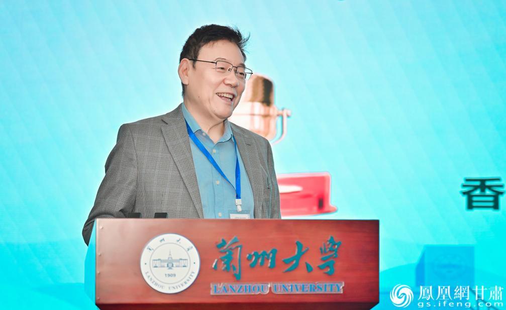 香港中文大学（深圳）教授郝雨凡说，数智科技革命对人文社科建设提出时代性命题。