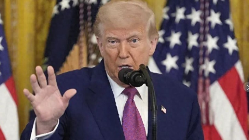 特朗普呼吁所有人立即撤离德黑兰！冲突升级，美军是否会介入？