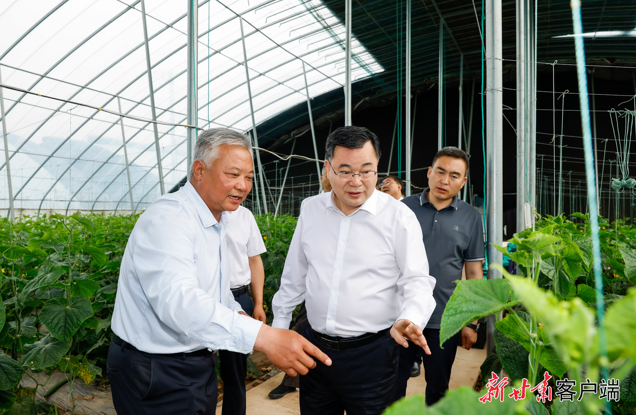 胡昌升：领导干部多家访　帮助群众解急难