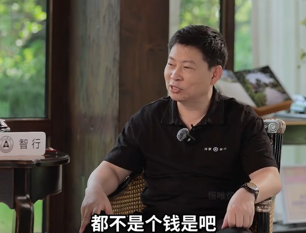 摄像头和激光雷达不能共用!马斯克给出智驾最佳方案:人工智能、数字神经网络和摄像头相结合