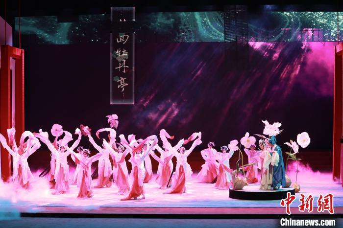 第九届江西艺术节开幕 梨园名家同台飙戏