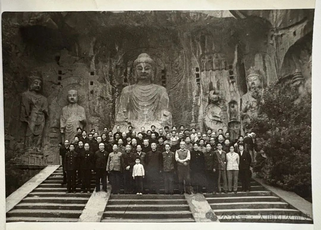 盐城文学院特稿｜贾秀全:青春编史遇良师——献给束方崐先生百岁生日