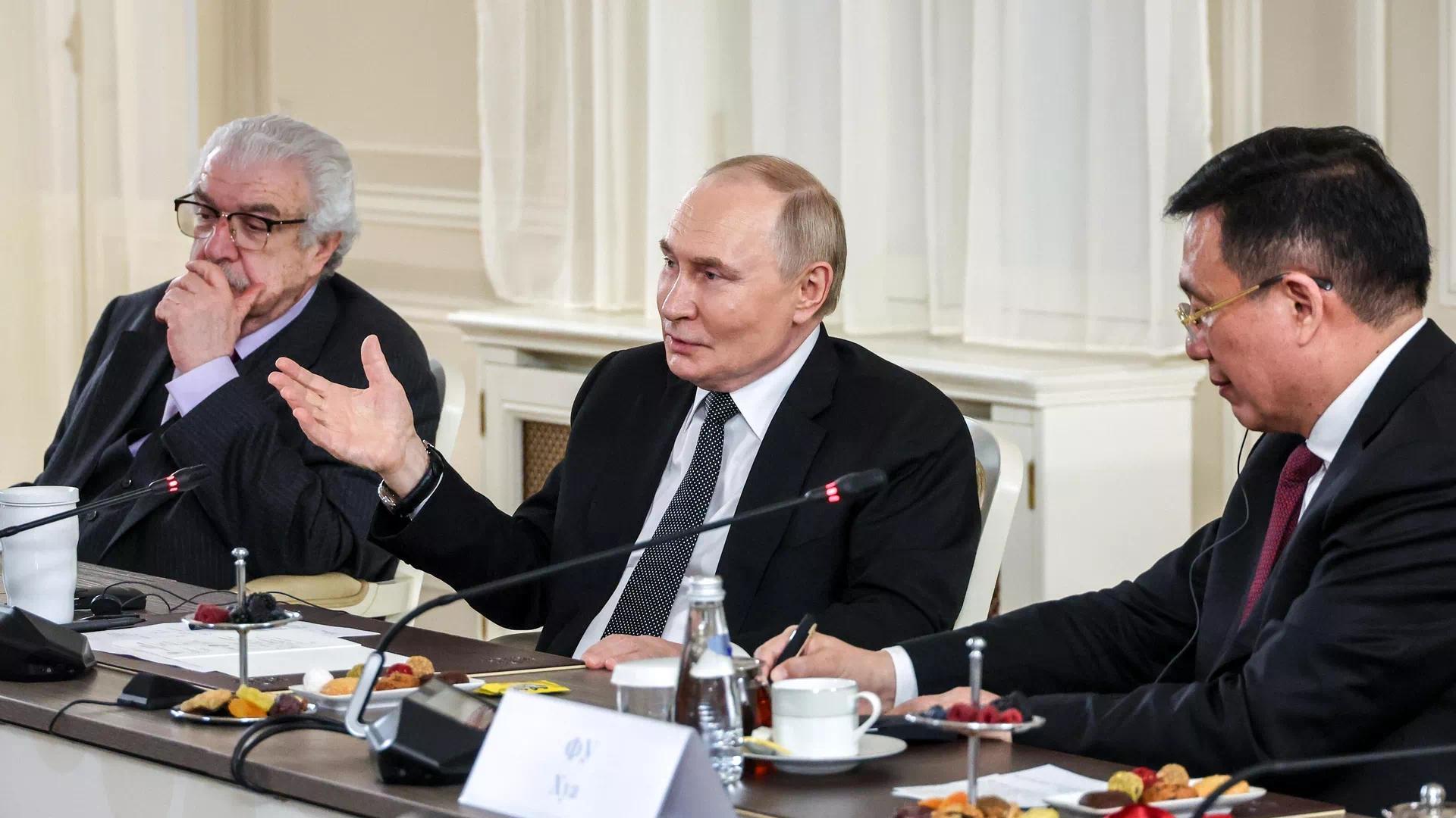 圣彼得堡经济论坛开幕 普京将发表讲话