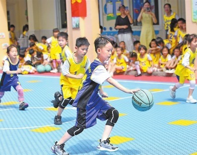  多彩校園（圖）  