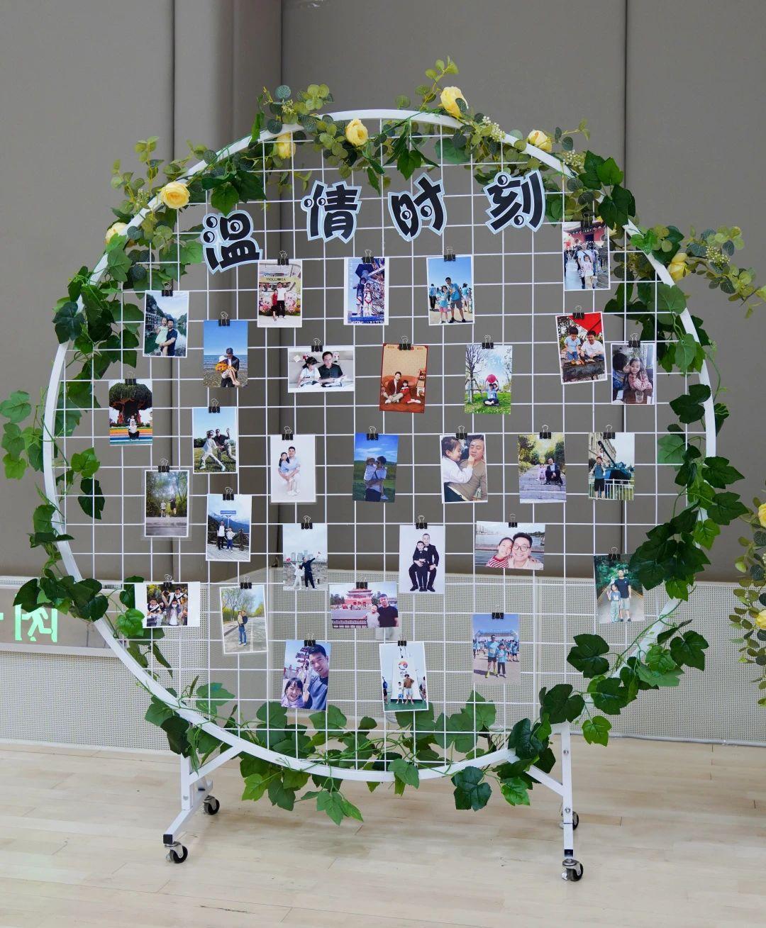 一张张亲子合照定格温馨时刻