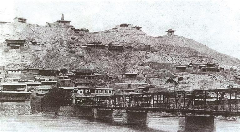 白塔山