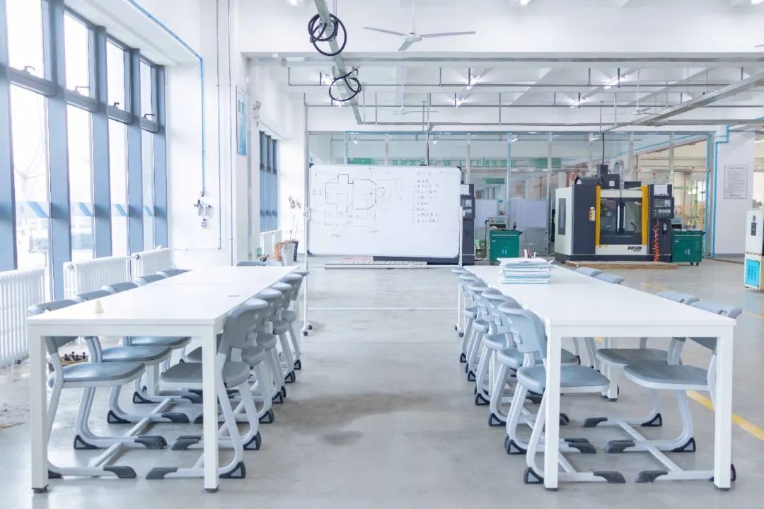 西安汽车职业大学：机电与智能制造工程类专业实验实训基地