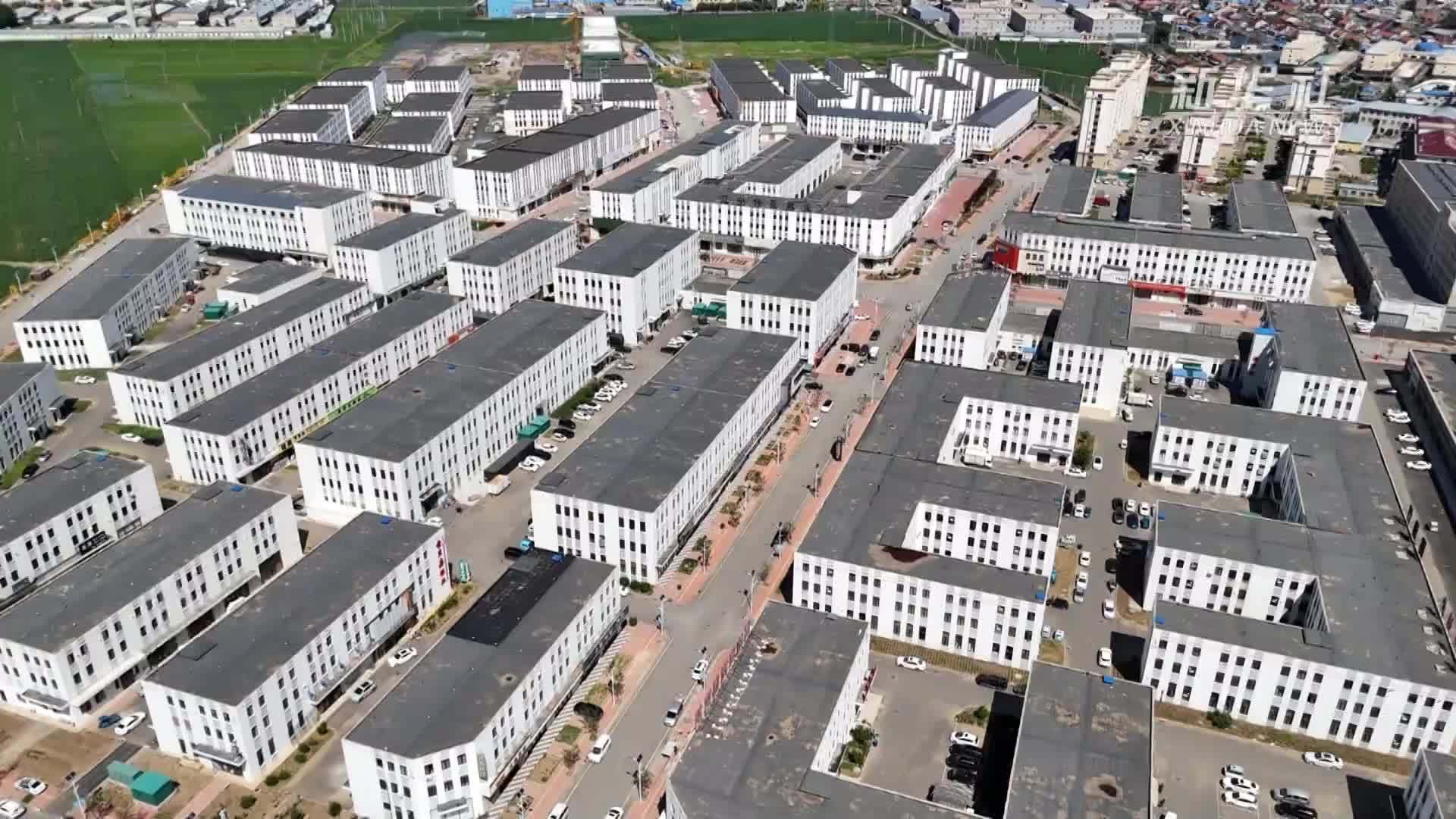 辽宁辽阳：“袜业名镇”的进阶之路
