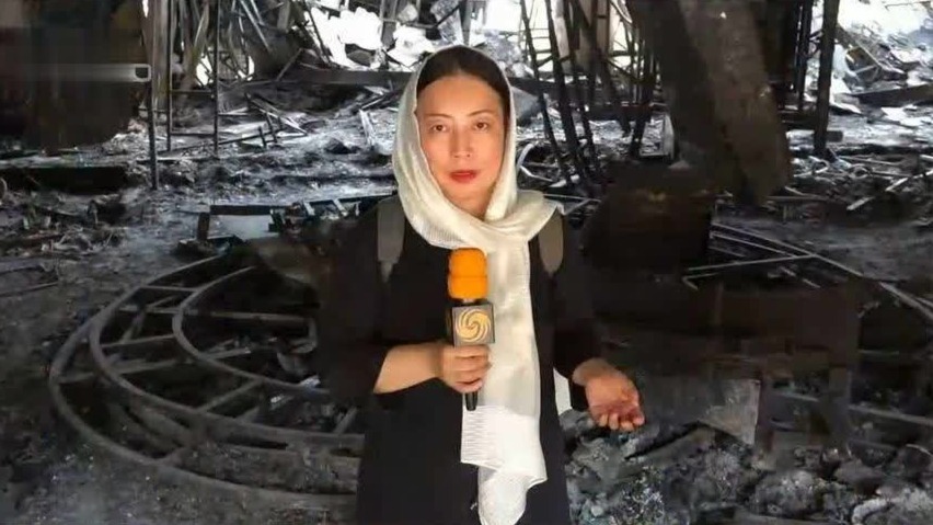 伊朗国家电视台遇袭大楼现状：房顶掀掉 演播室成废墟 电脑烧变形