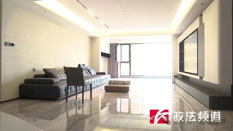 开云网站：“装修后屋内甲醛超标2倍多”业主质疑全屋定制存问题(图2)