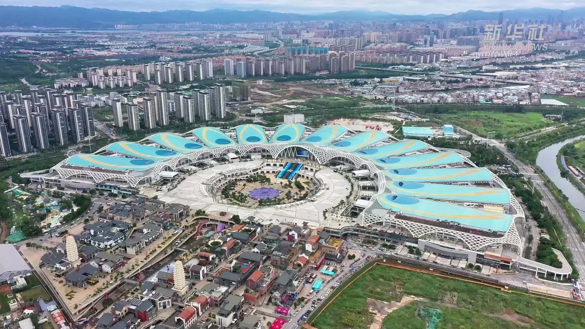 开放合作 共谋发展——多国客商期待南博会助力地区繁荣进步