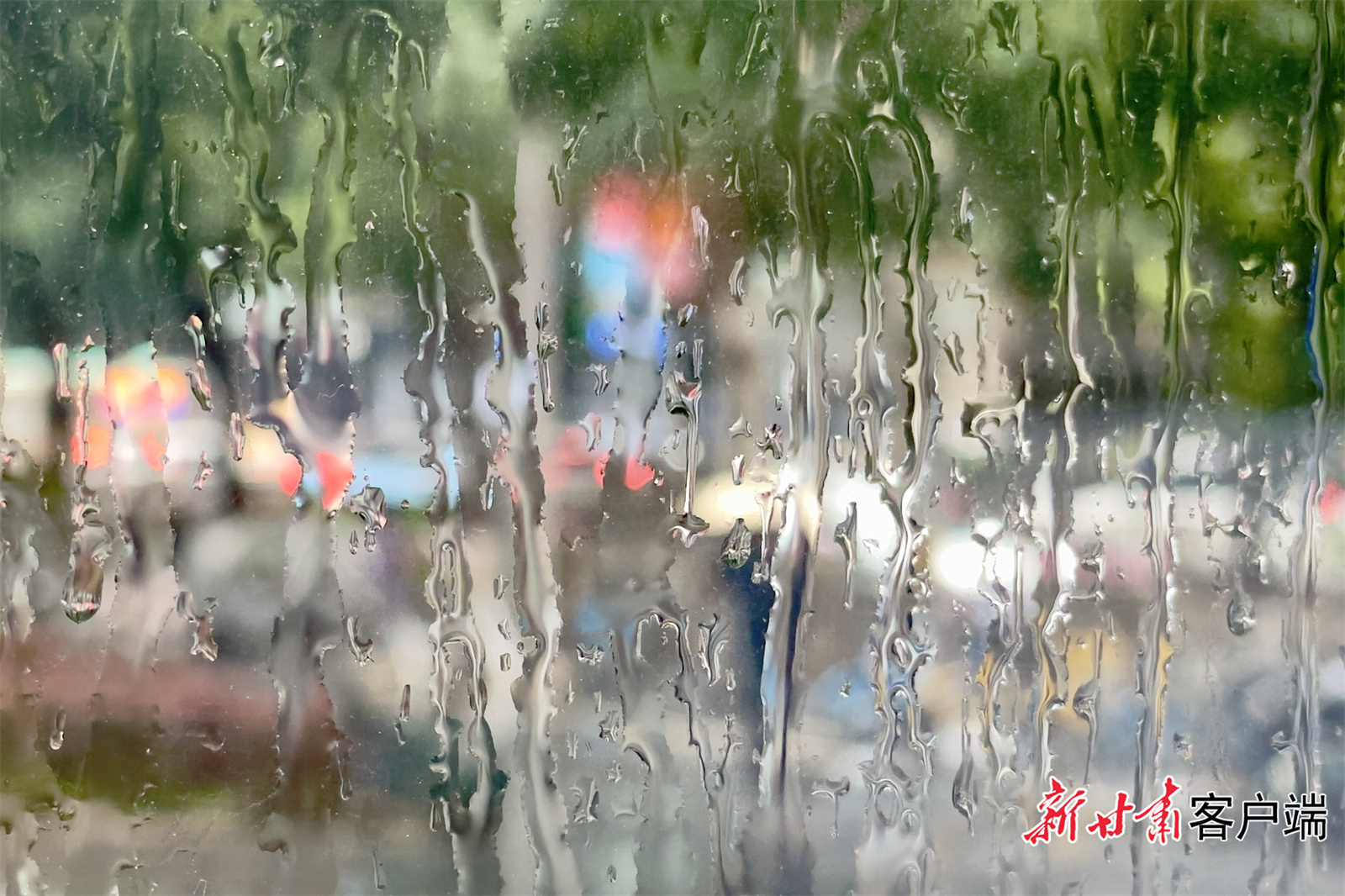 甘肃这些地方注意防范地灾　暴雨天出行提示请查收