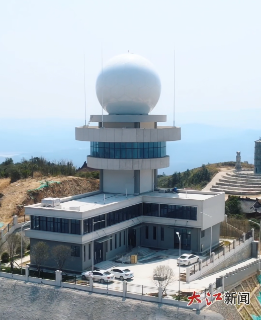 赣州市兴国新一代双偏振天气雷达