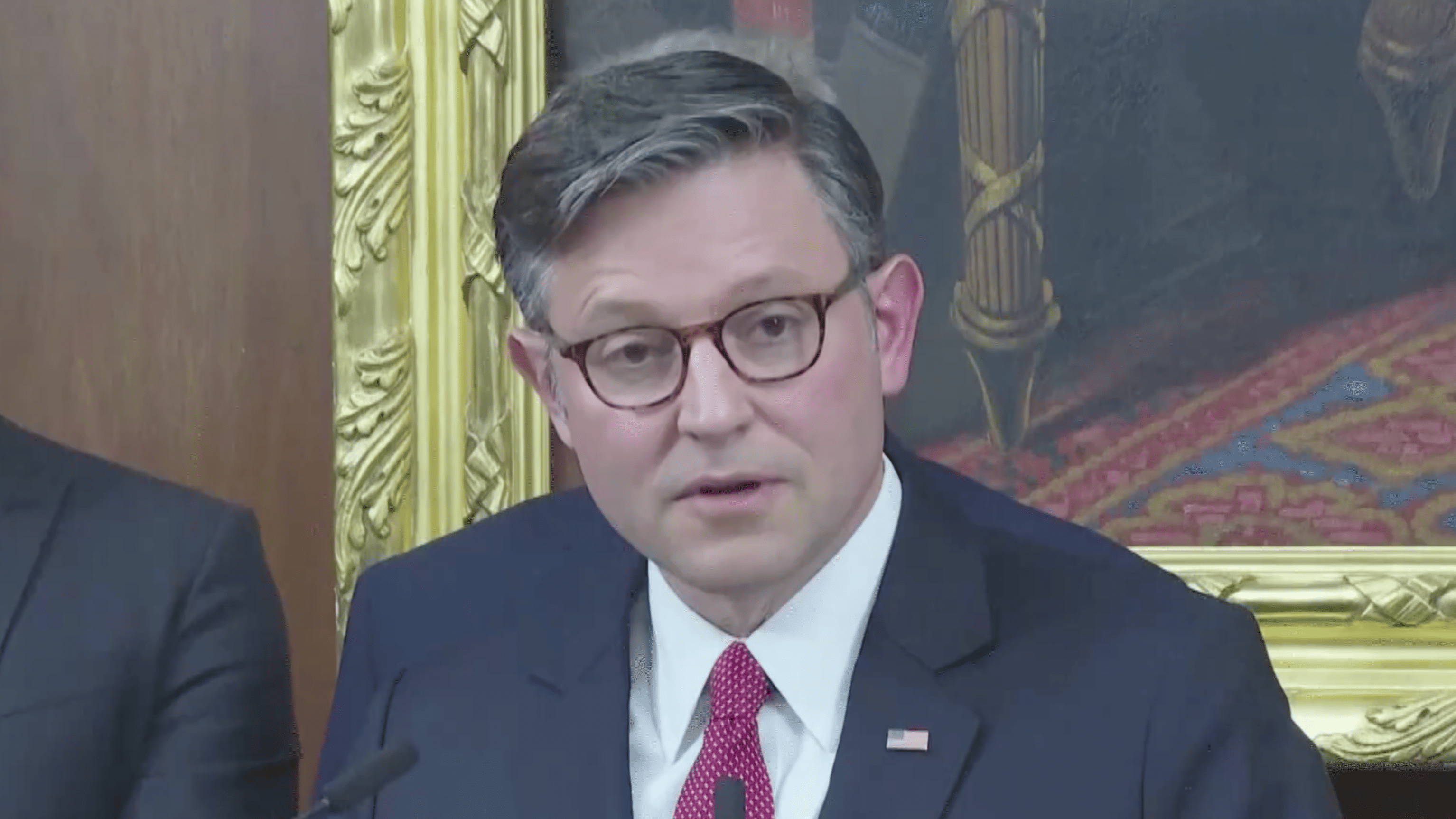 美国众议长力挺特朗普空袭伊朗合法性