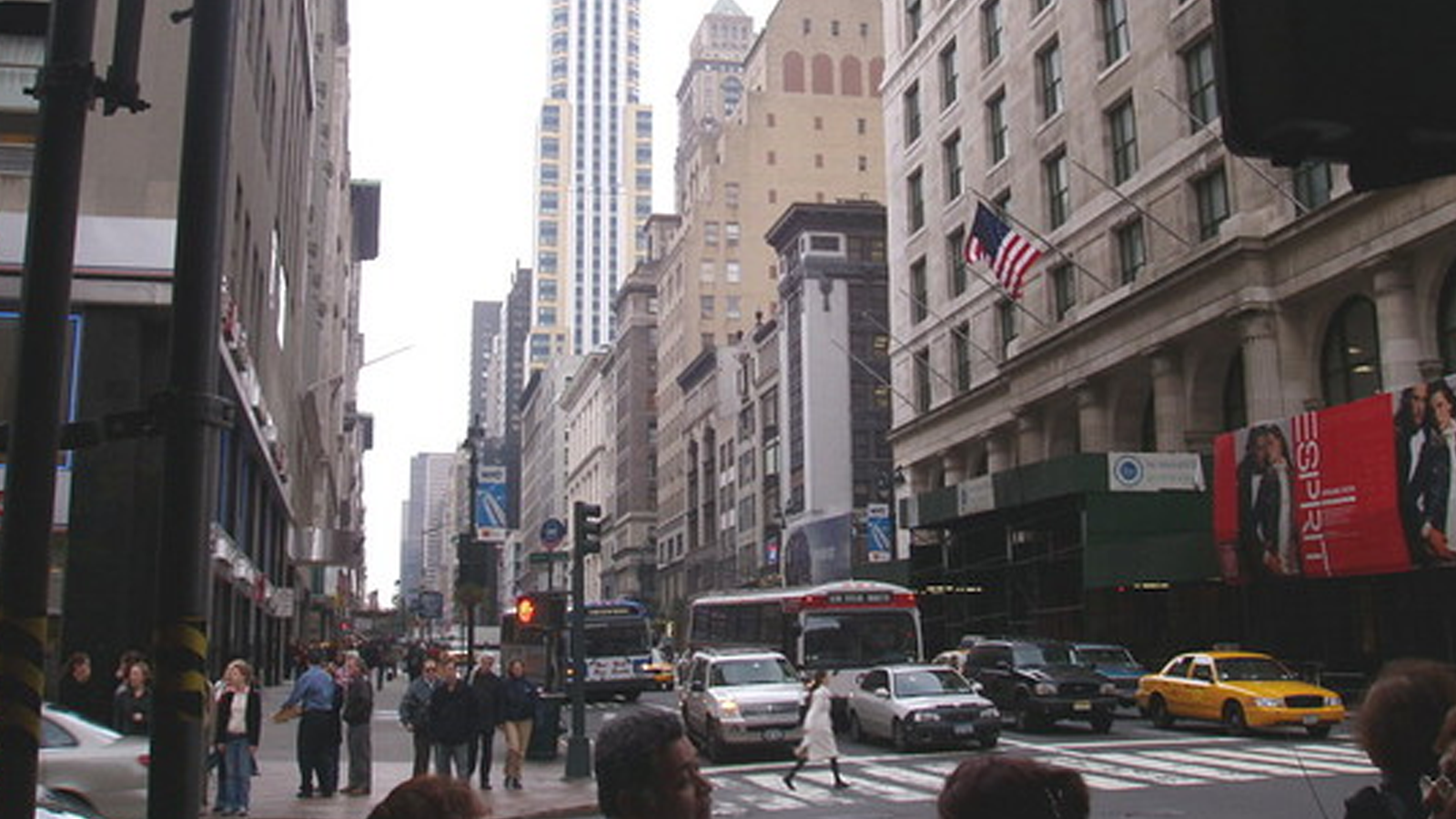 财经热点｜美国职位增长料长远大减 限制降息空间