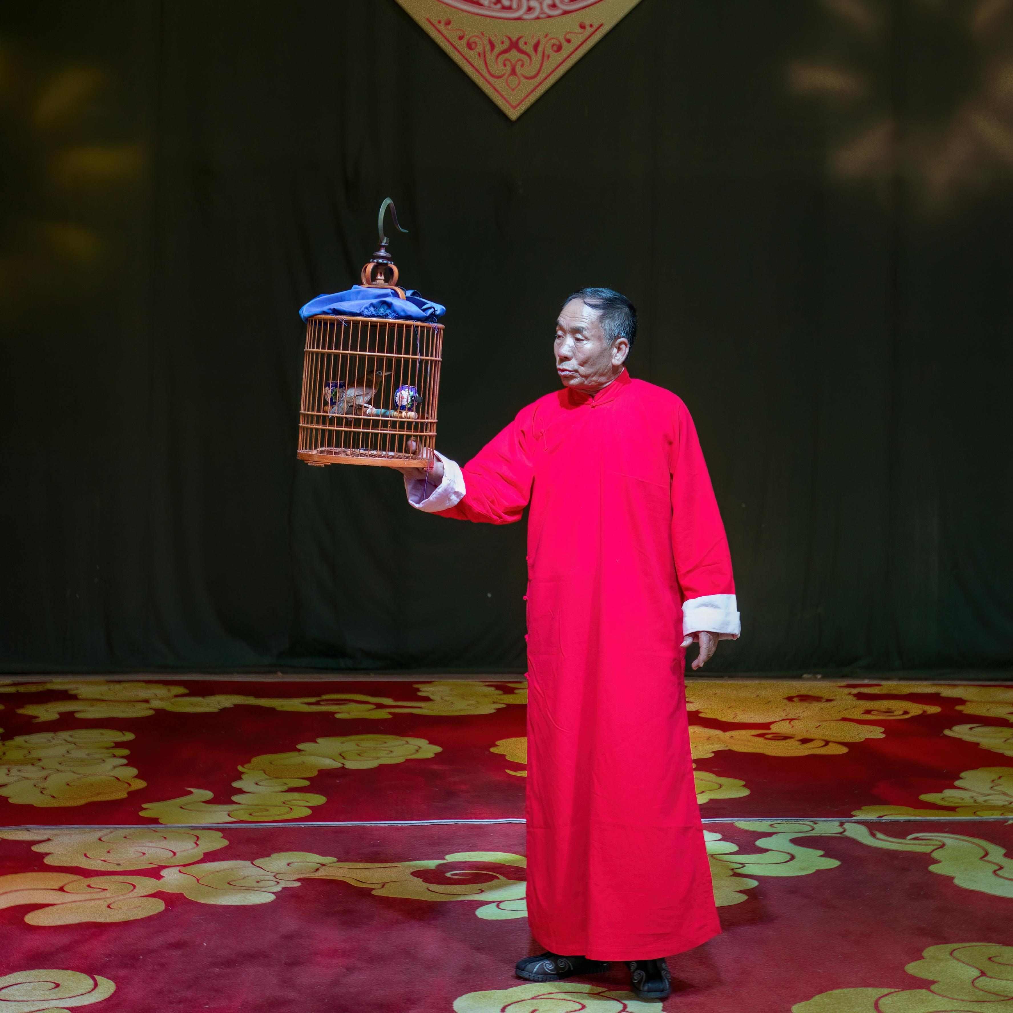 口技“绝活儿”。袁秋良 摄