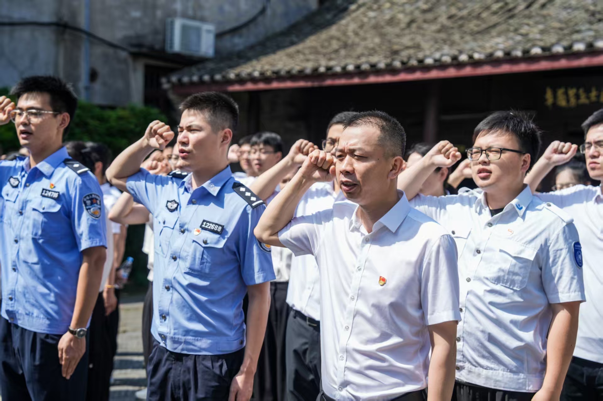 薪火传百年 初心启新程  宁波市奉化区2025 年新发展党员七一主题活动“蓄能”启程